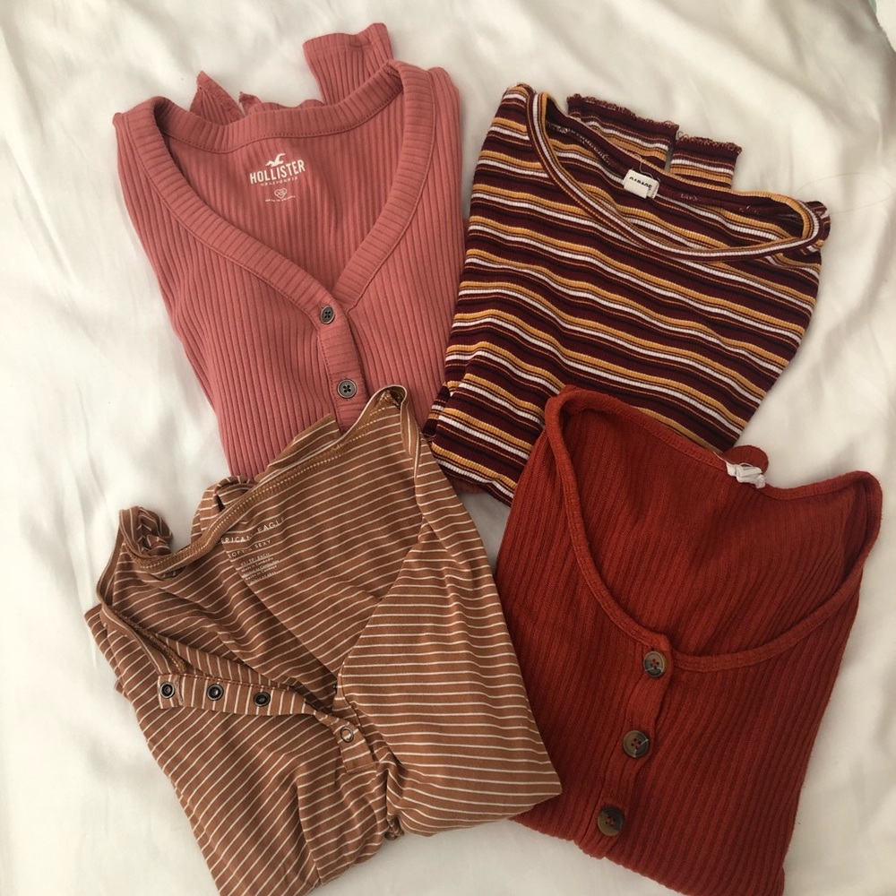 Bundle of 4 trendy long sleeves!